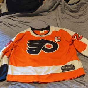 Fanatics Orange Philadelphia Flyers Kids Captain Hockey Jersey